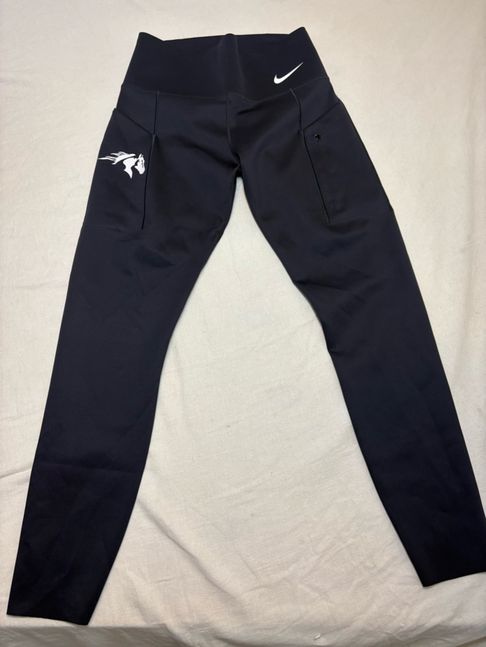 NIKE WOMEN'S HIGH-WAISTED LEGGINGS WITH POCKETS